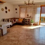 Harmonia Vendeghaz 100 Meterre Az Igali Gyogyfuerdotol شقة إيغال