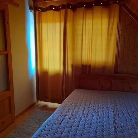 شقة Harmonia Vendeghaz 100 Meterre Az Igali Gyogyfuerdotol