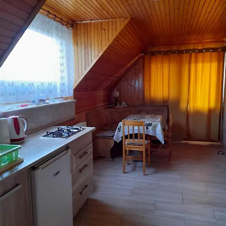 Harmonia Vendeghaz 100 Meterre Az Igali Gyogyfuerdotol شقة إيغال