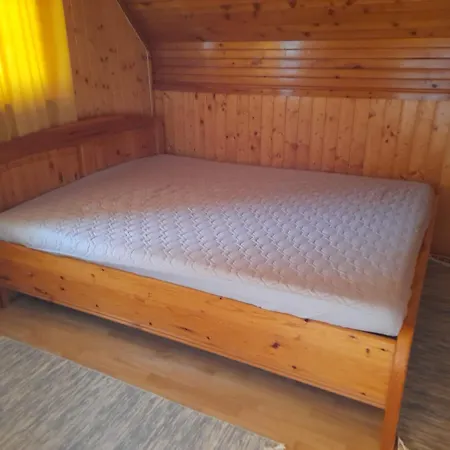 Harmonia Vendeghaz 100 Meterre Az Igali Gyogyfuerdotol شقة