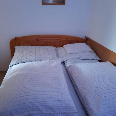 شقة Harmonia Vendeghaz 100 Meterre Az Igali Gyogyfuerdotol