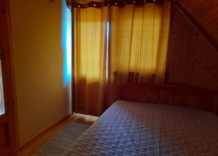 Harmonia Vendeghaz 100 Meterre Az Igali Gyogyfuerdotol Daire *